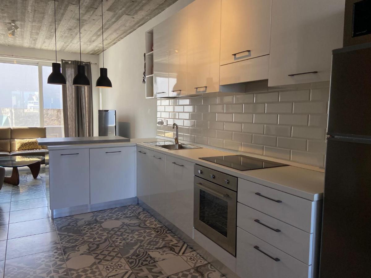 Sliema Distant Seaview Penthouse Apartment ภายนอก รูปภาพ