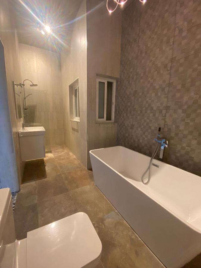 Sliema Distant Seaview Penthouse Apartment ภายนอก รูปภาพ